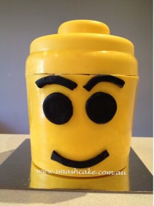 Lego Head Smashcake